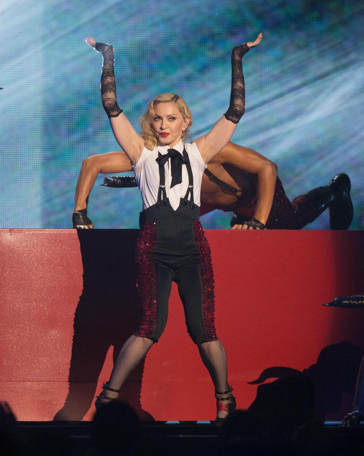 Madonna-BritAwardsFeb2501.jpg