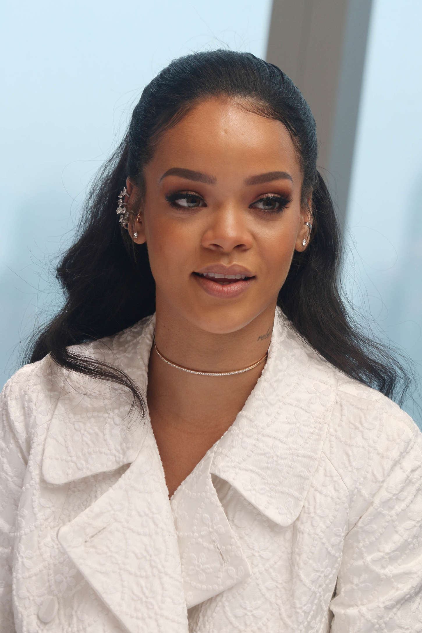 Rihanna_-Home-Press-Conference--05.jpg