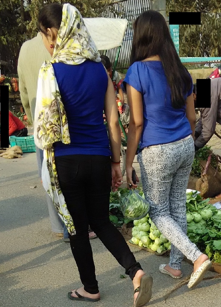 candid-indian-ass-in-jeans.jpg