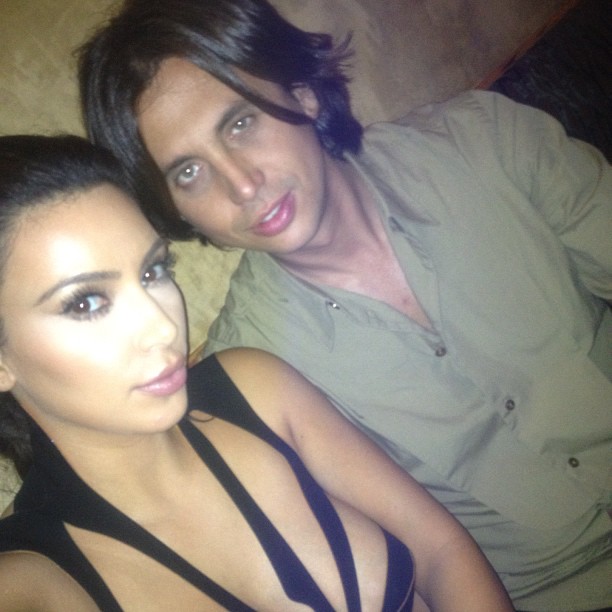 Kim_Kardashian_--_Mix_Of_Social_Network_025.jpg