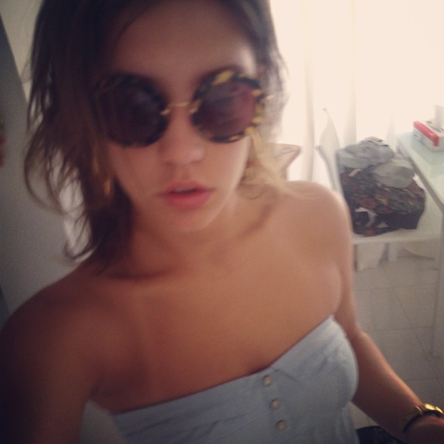 Adele Exarchopoulos -- Mix Of Social Network 018.jpg